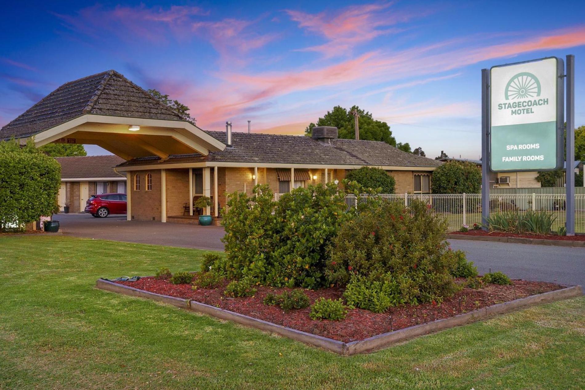 Stagecoach Motel Wodonga Exteriör bild